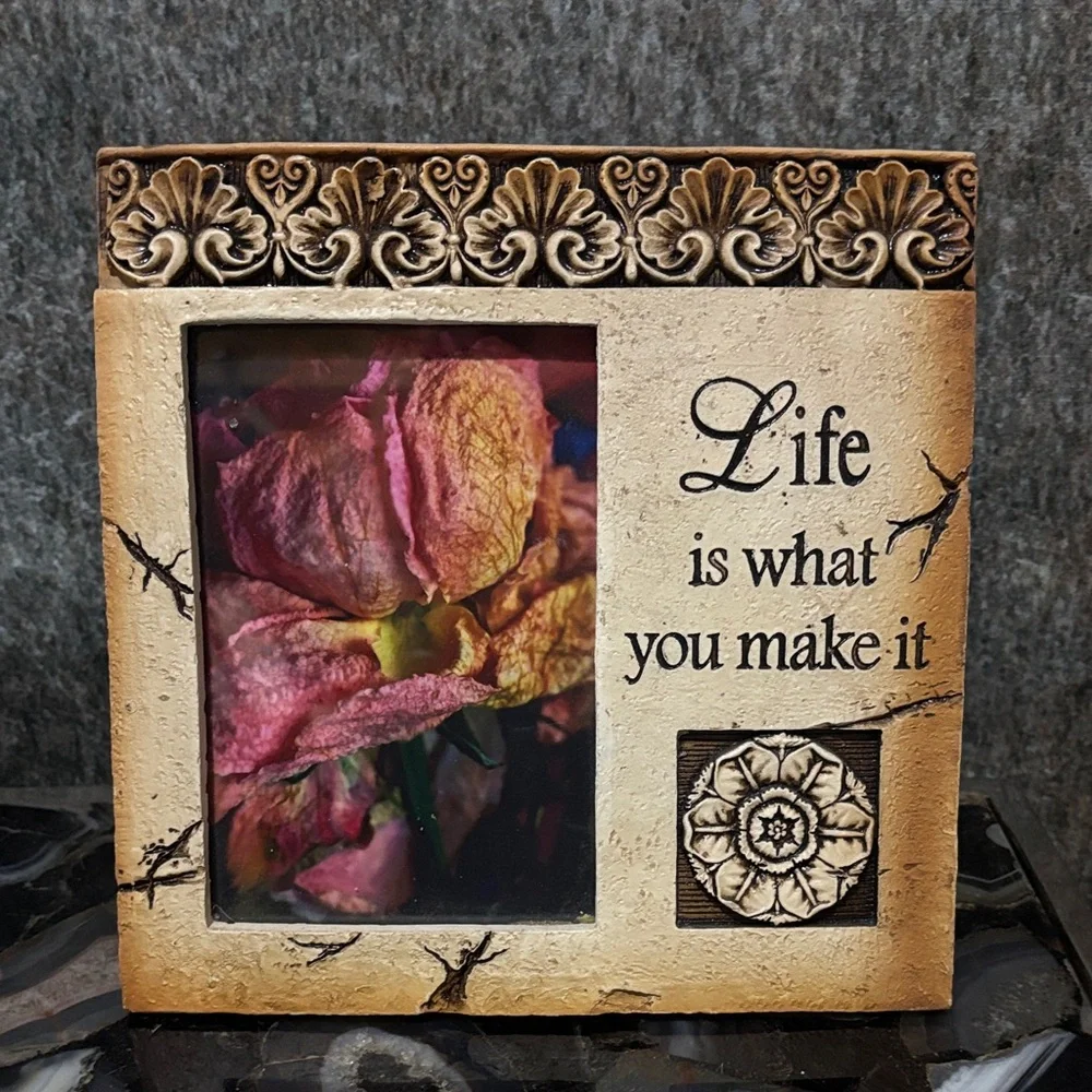 Vintage Inspirational Quote Photo Frame 